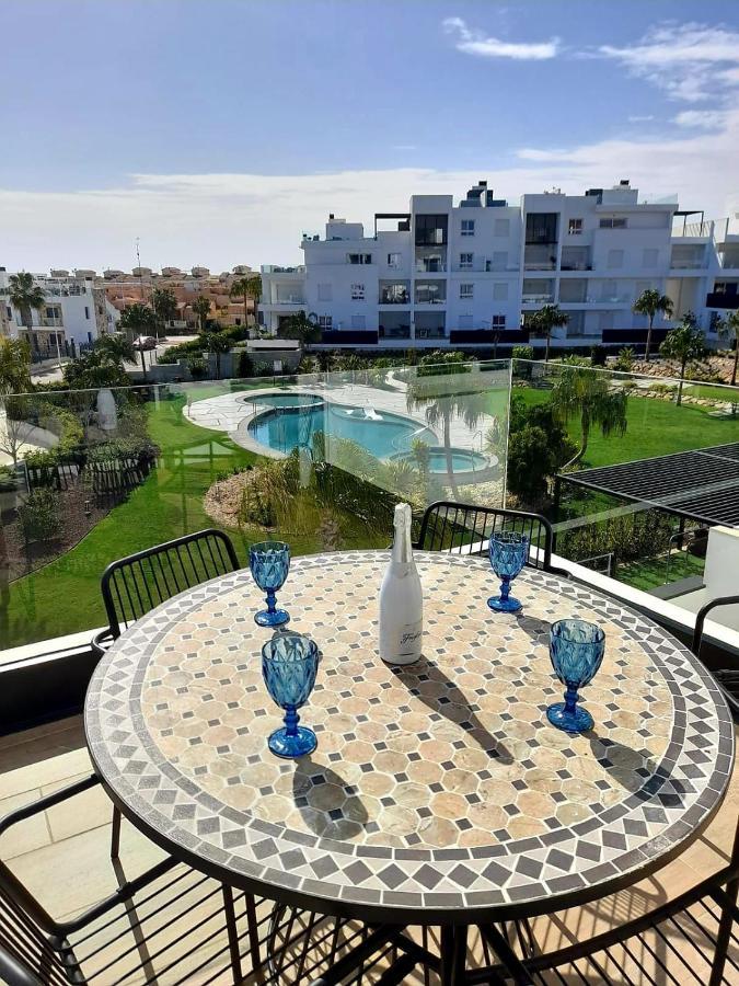 Bali Punta Prima * Torrevieja